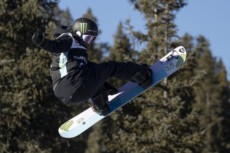 Snowboarding Preview: Shaun White Eyes Curtain Call; Kim Preps for Gold